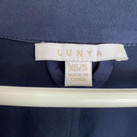 Lunya Washable Silk Robe - Picture 7 of 8